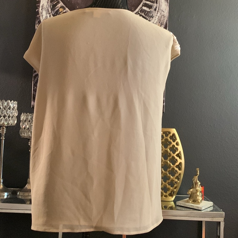🎉HOST PICK🎉 Boston Proper Embellished Front Top - Picture 4 of 6